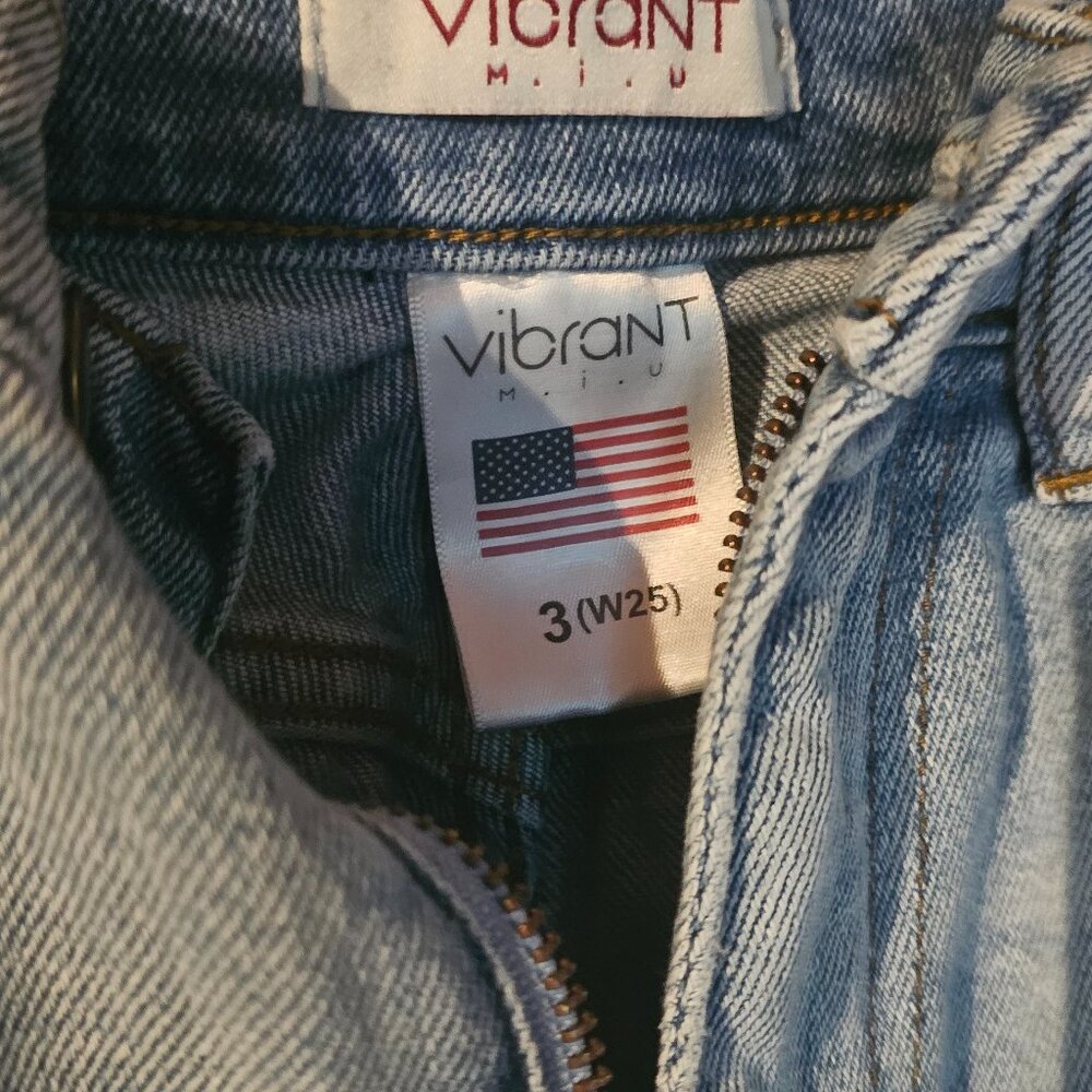 Vibrant jeans